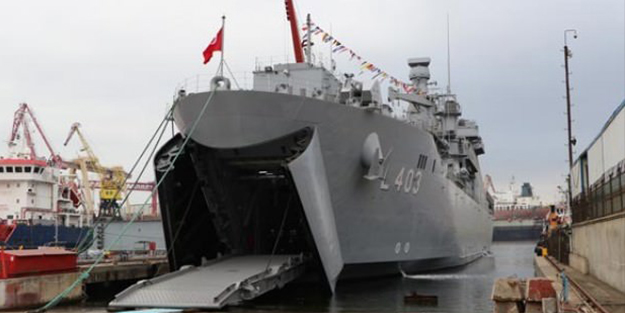 Denizlerin yeni kaptanı! Sancaktar