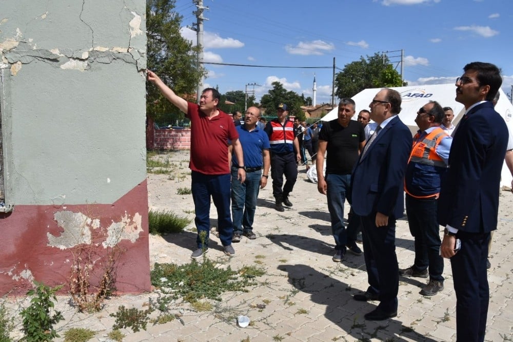 Denizli Depremi’nde Afyonkarahisar’da 224 evde ağır hasar gördü 