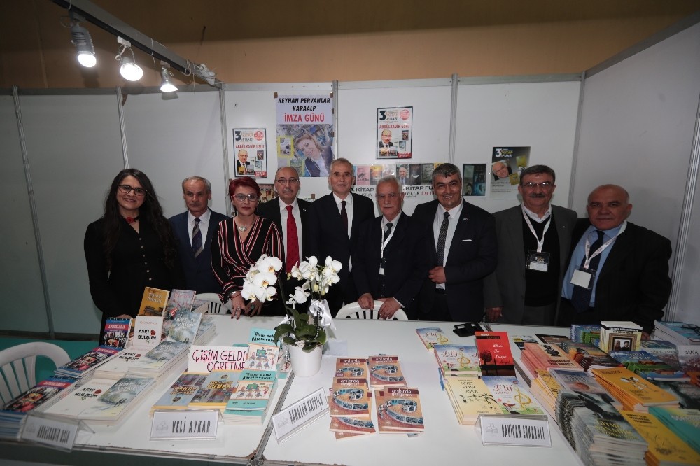 Denizli’de 3. Kitap Fuarı’na yoğun ilgi 