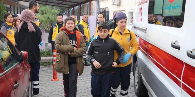 Denizli’de 30 öğrenci hastaneye kaldırıldı!