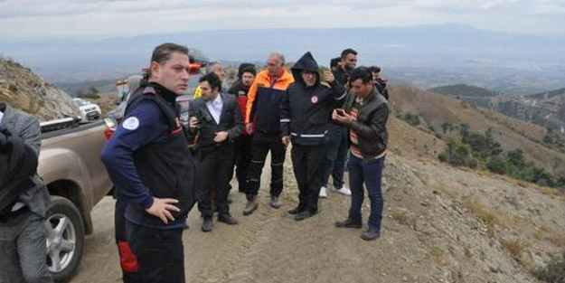Denizli'de düşen uçağı arama çalışmaları sürüyor