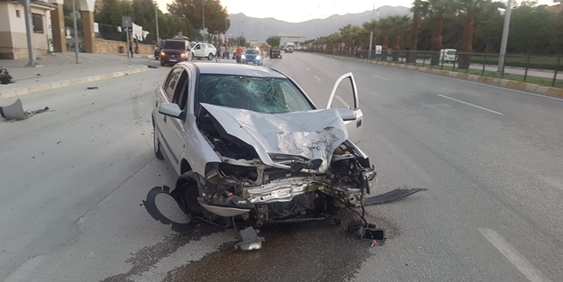 Denizli'de feci kaza