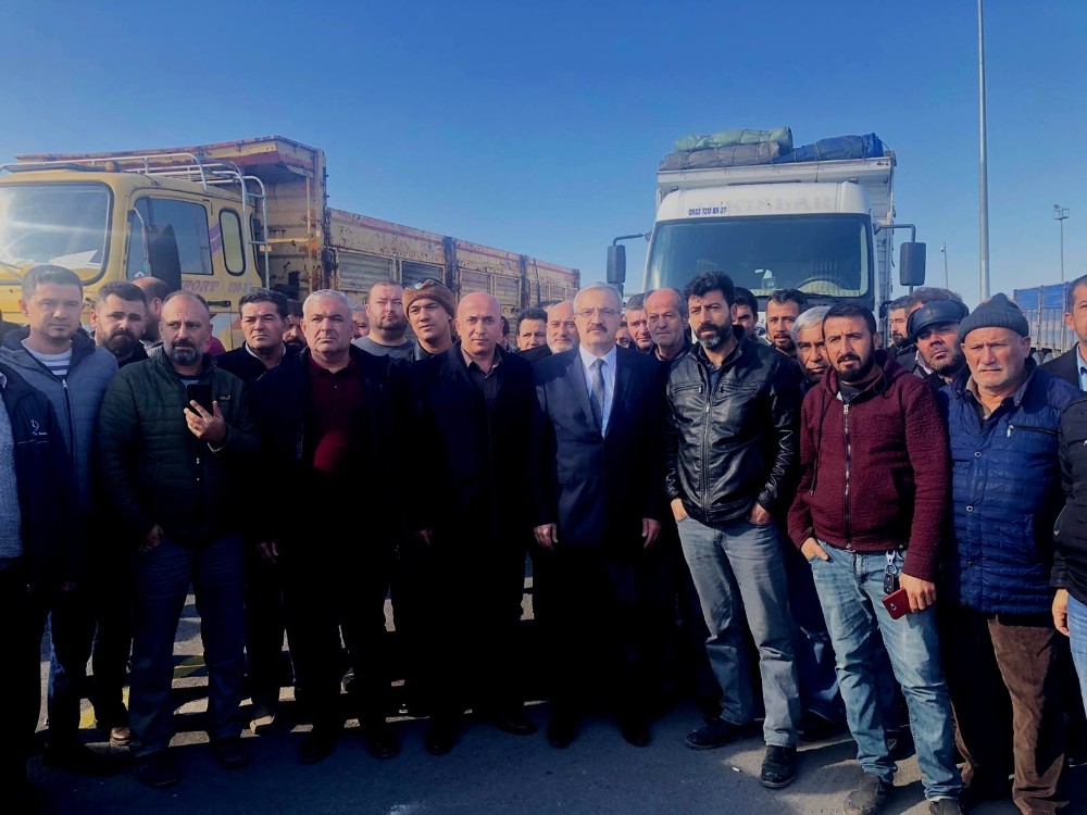 Denizli’de kamyoncu esnafı U-ETDS sistemi dolayısı ile greve gitti 