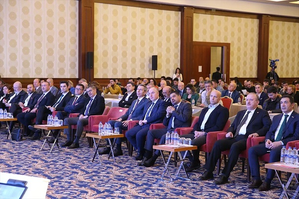 Denizli'de KOBİ temsilcileriyle dijital dönüşüm buluşması