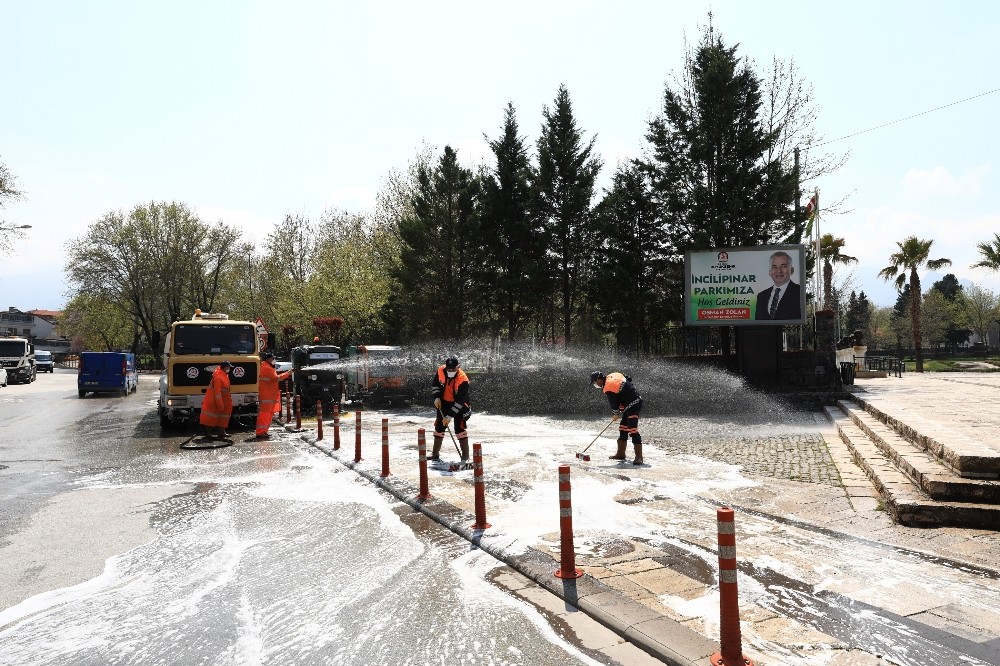 Denizli’de korona virüse karşı dezenfekte çalışmaları devam ediyor 