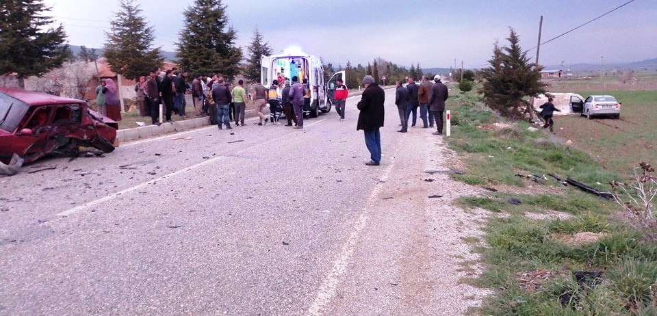 Denizli’de trafik kazası: 2 yaralı 