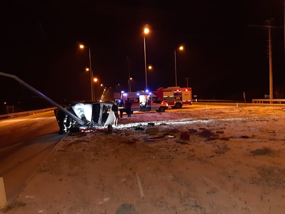 Denizli’de trafik kazası: 3 yaralı 