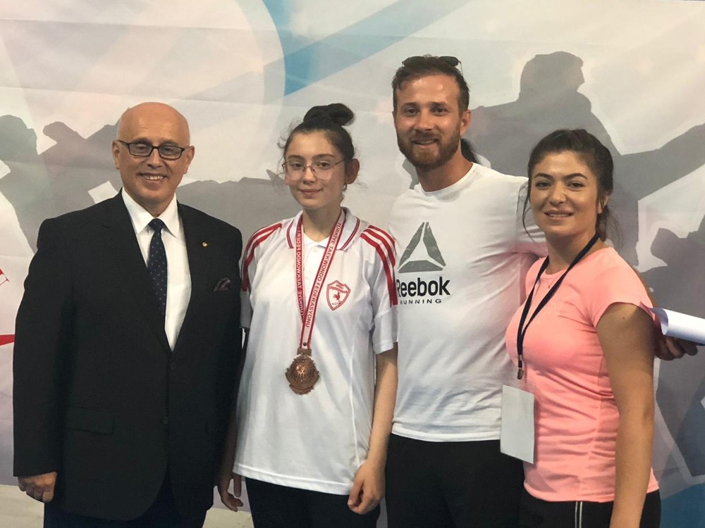 Denizlili taekwondo sporcusu Türkiye 3’üncüsü oldu 