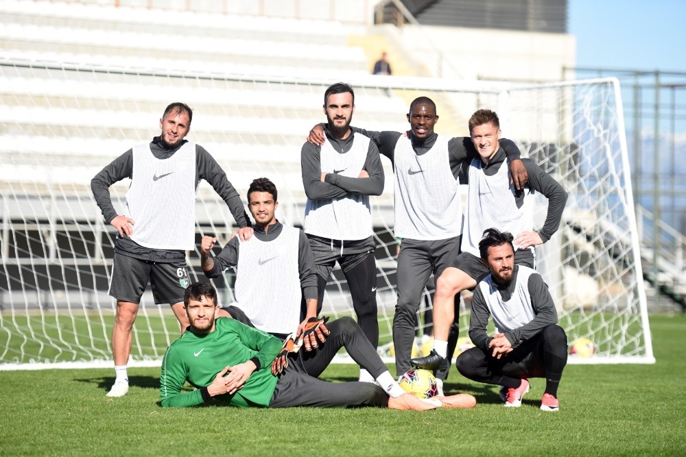 Denizlispor, Antalya’da son antrenmanın yaptı 