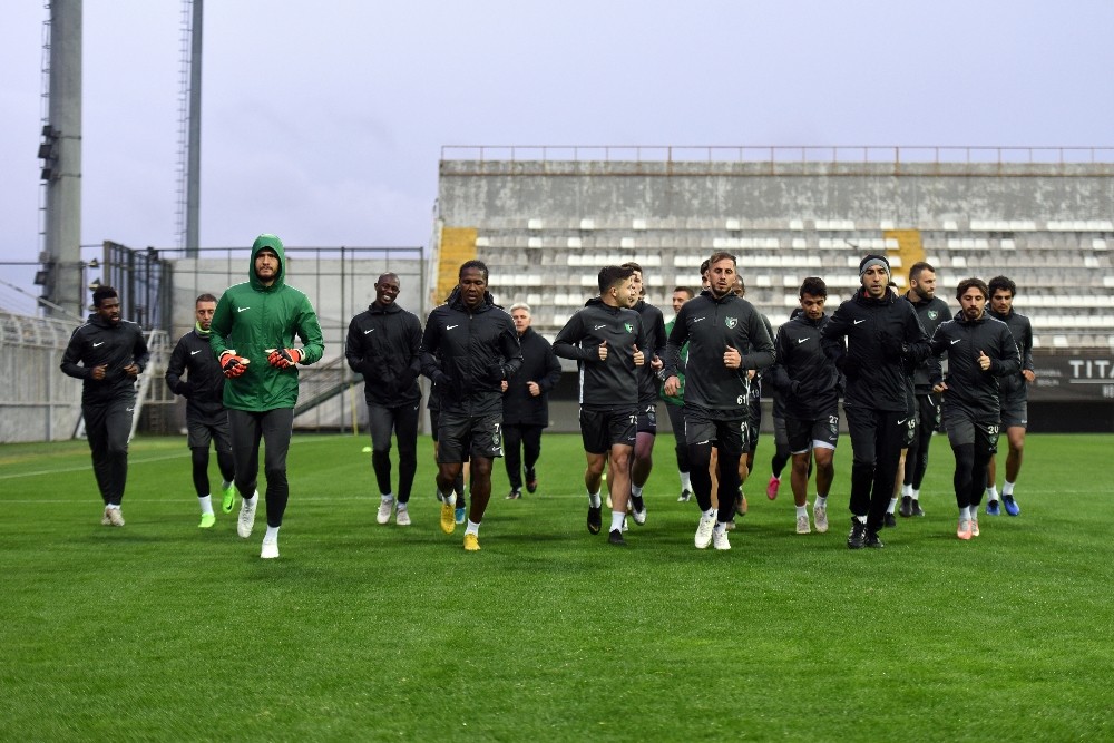 Denizlispor kamp çalışmalarını devam ediyor 