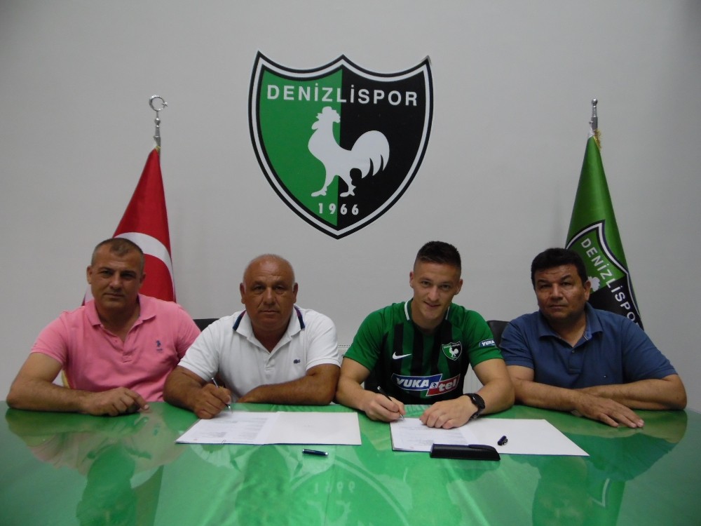 Denizlispor, Radoslaw Murawski ile 1+1 yıllık sözleşme imzaladı 