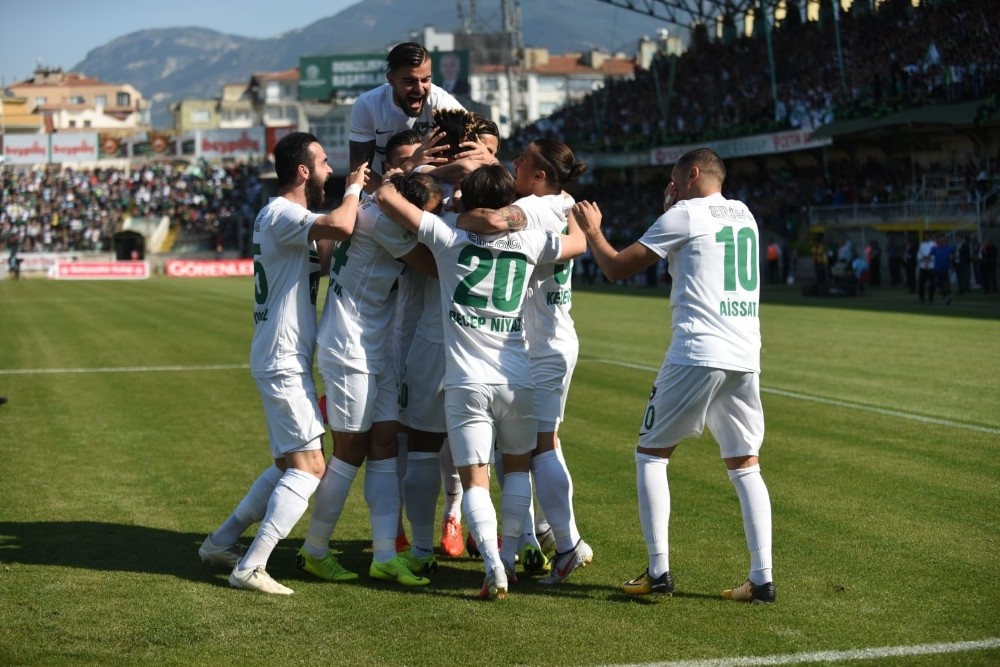Denizlispor, Süper Lig’e yükseldi 