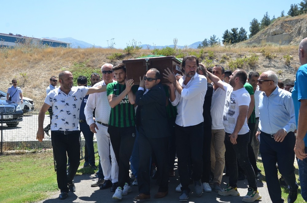 Denizlispor’da eski başkan Ali İpek için tören düzenlendi 