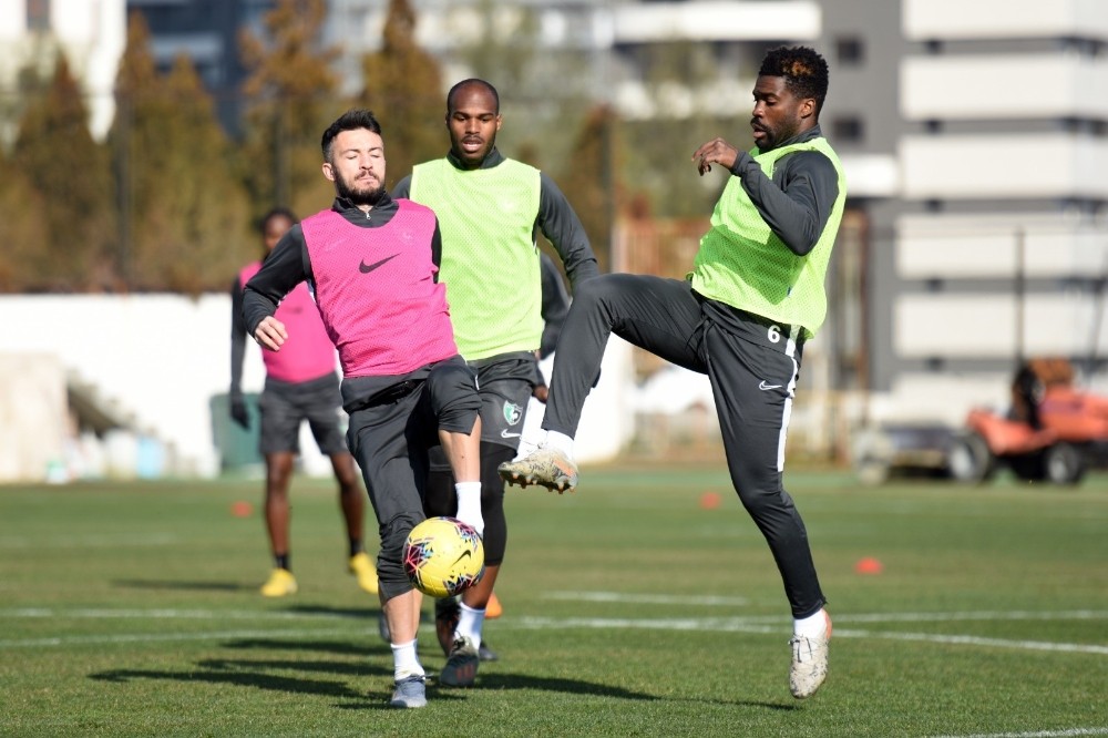 Denizlispor’da Göztepe hazırlıkları sürüyor 
