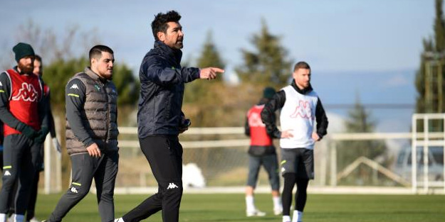 Denizlispor'daki ilk maçı öncesi Hakan Kutlu'ya acı haber