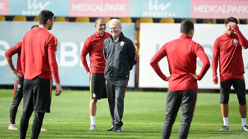 Denizli'ye ilk idmanda 2 şok birden!