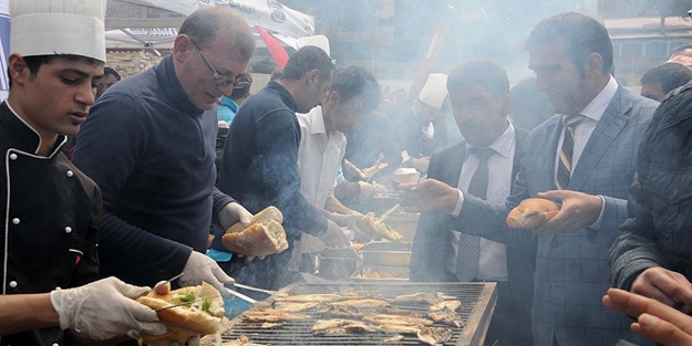 Denizsiz şehir balıkla şenlendi