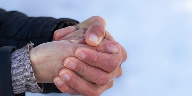 Deprem bölgelerinde Hipotermi hastalığı tehlikesi! Hipotermi nedir? Hafif hipotermi tedavisi, hafif hipotermi belirtileri