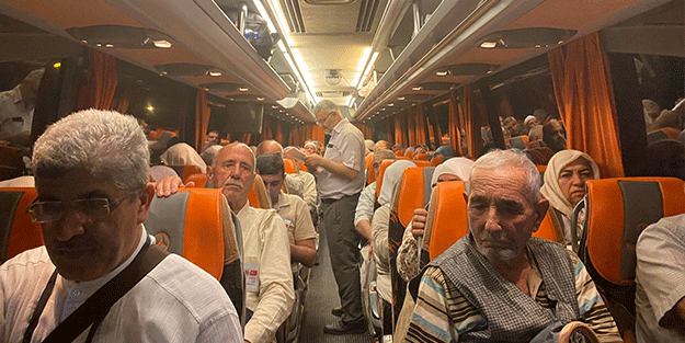 Deprem bölgesi Osmaniye’de hac kafilesi dualarla uğurlandı