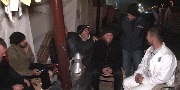 Deprem bölgesinde baba olacağının haberini alan madenci: "Buruk bir sevinç yaşadım"