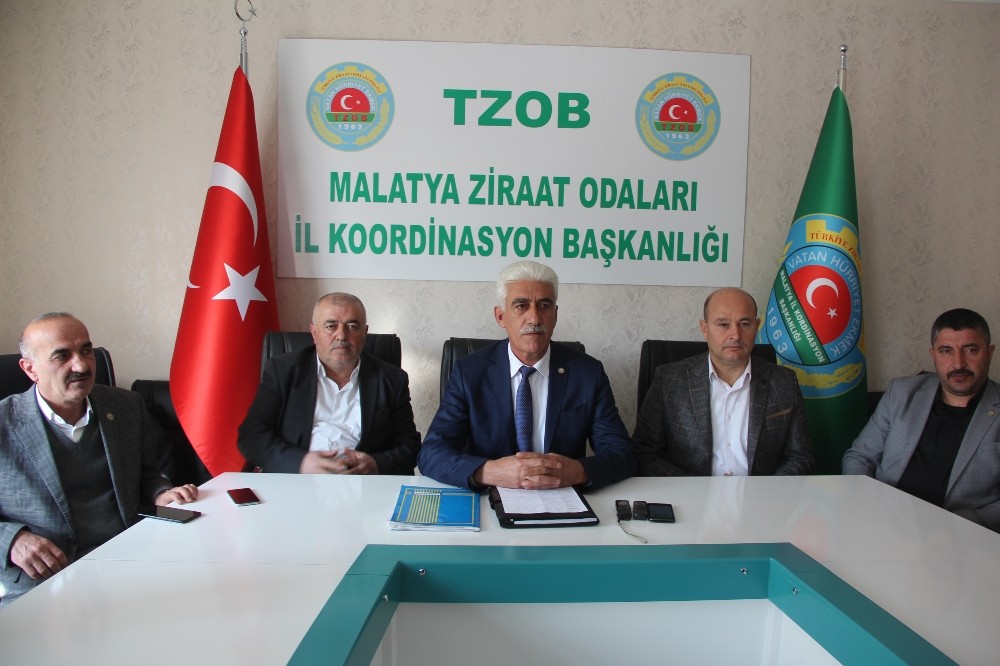 Deprem bölgesindeki çiftçiler borçların ertelenmesini istiyor 
