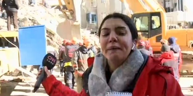 Deprem bölgesindeki muhabirin zor anları! Gözyaşlarını tutamadı