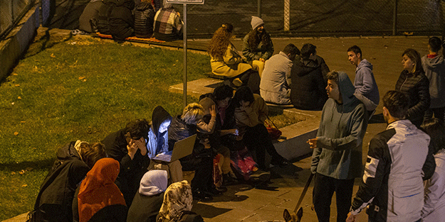 Deprem bölgesinden yeni görüntüler geldi