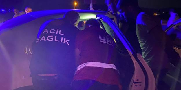 Deprem bölgesine giden UMKE ekiplerinden kazaya müdahale