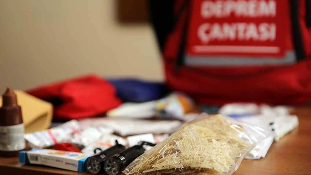 Deprem çantası nasıl hazırlanır? Çok kolay!