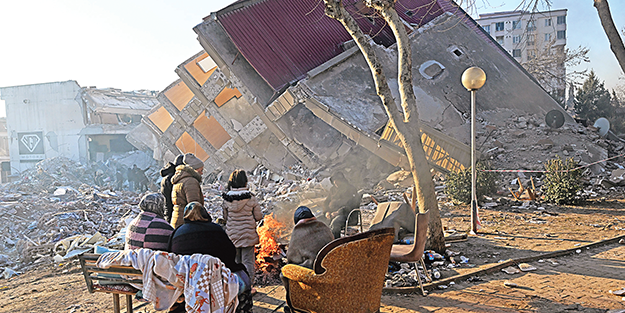 Deprem felaketi sonrası kritik uyarı: Kolonlar kirişlerden güçlü olmalı