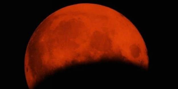 Deprem fırtınasını ay tutulması mı tetikledi?