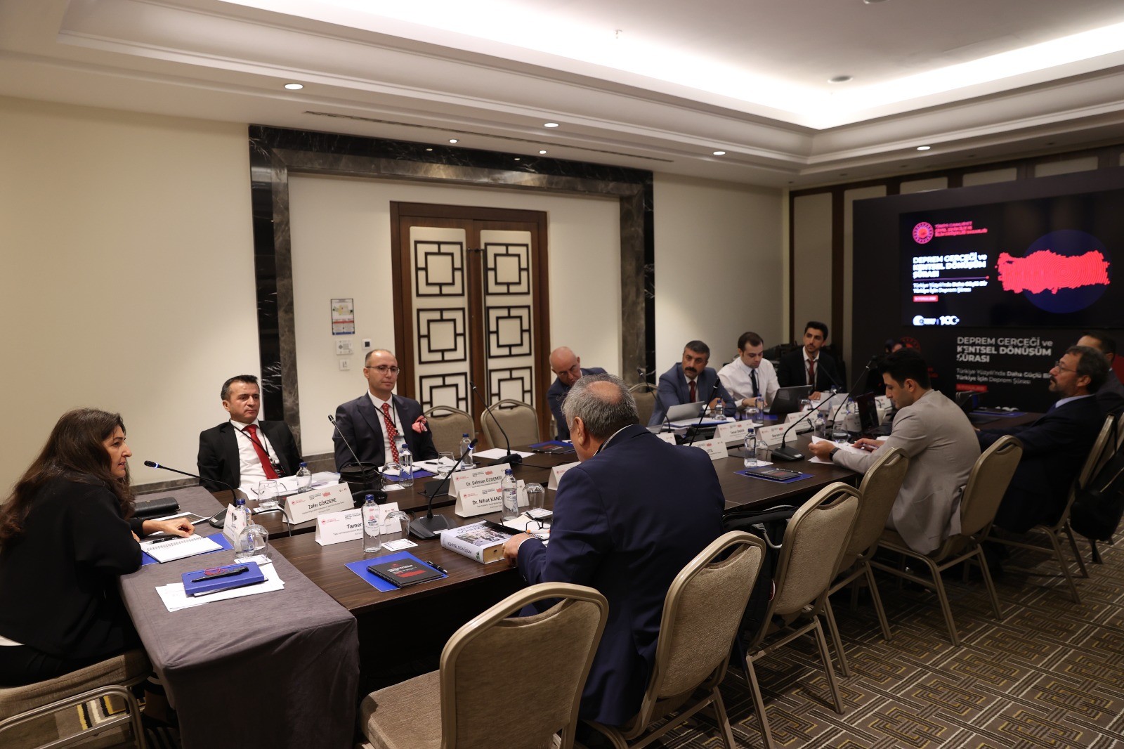 Deprem Gerçeği ve Kentsel Dönüşüm Şûrası’nda 6 komisyon, 6 başlıkta istişarede bulundu