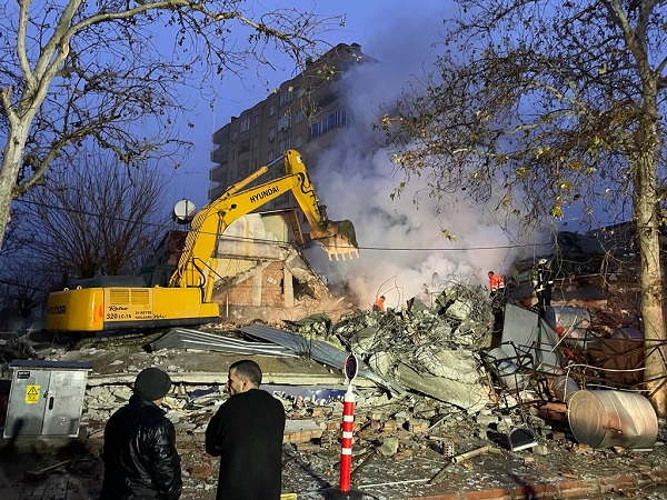 Deprem ivmesi nedir? Deprem ivmesi ne anlama geliyor?