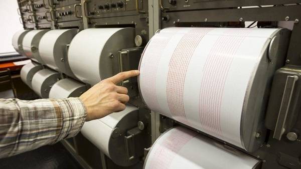 Deprem mi oldu? Deprem ne zaman nerede oldu 13 Şubat