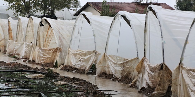 Deprem olur gibi! 1 senelik emek 5 dakikada uçtu