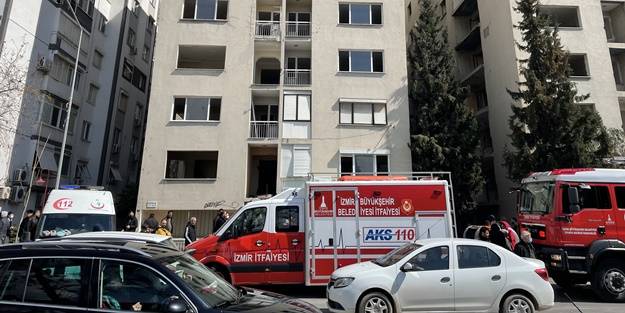 Deprem sonrası boşaltılan binada üzerine asansör düşen kişi öldü