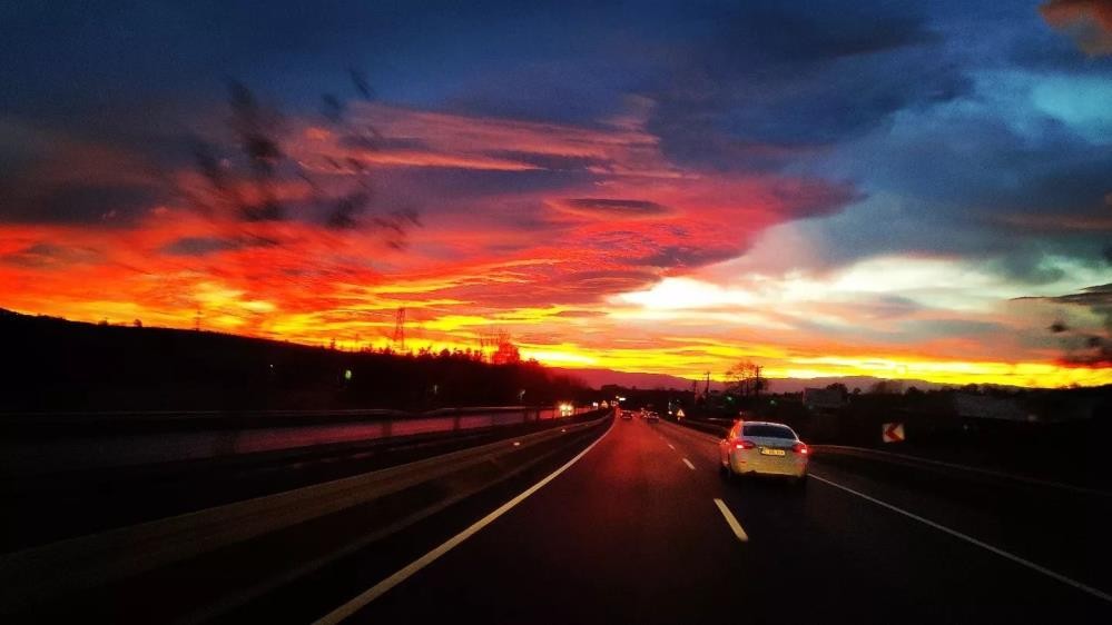 Deprem sonrası Bursa'da korkutan görüntü