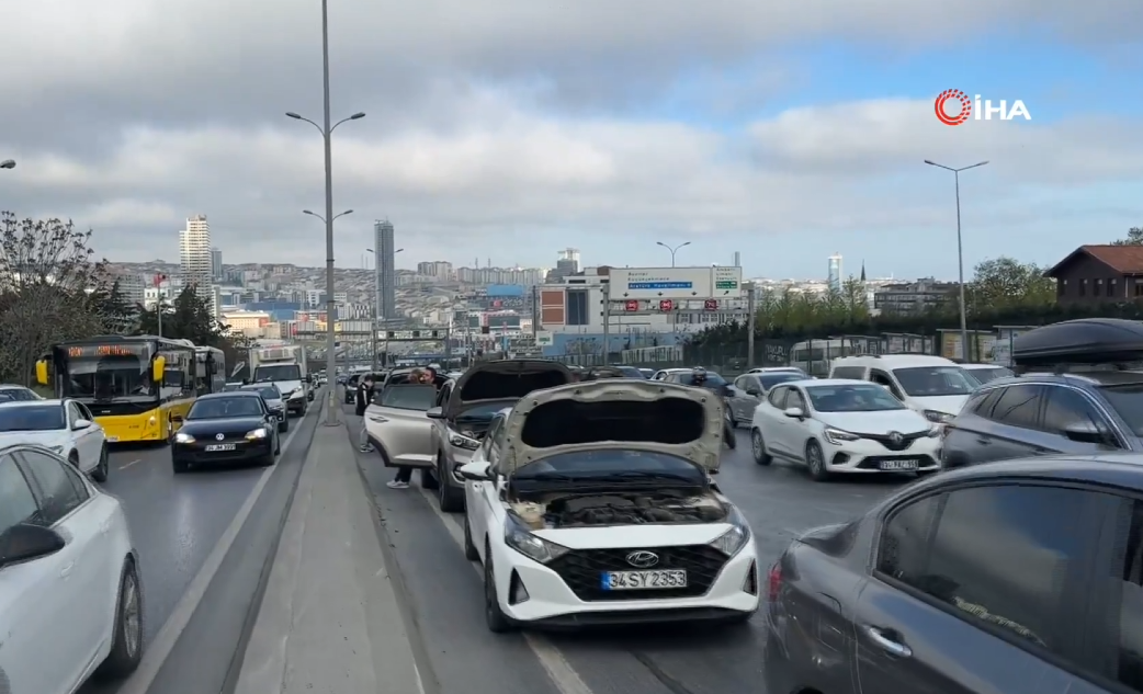 Deprem sonrası trafikte otomatik araçlar neden arıza yaptı? Uzmanlar teknik nedeni açıkladı!