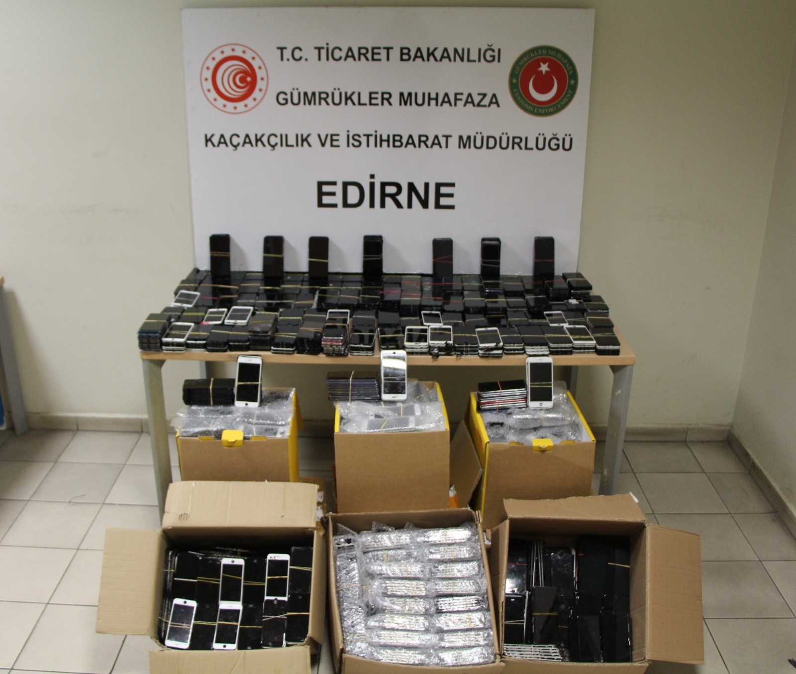 “Deprem Yardımı” adı altında kaçakçılık yapanlara geçit yok