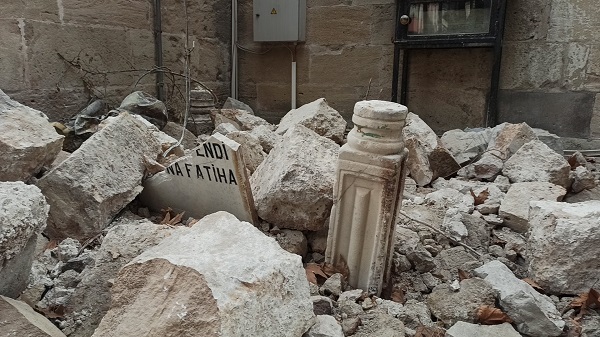 Depremde 700 yıllık cami hasar aldı | Mimar Sinan'a ilham veren eser bu hale geldi