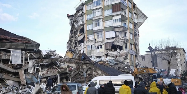 Depremde ağır yara almıştı... O şehir taşınacak!