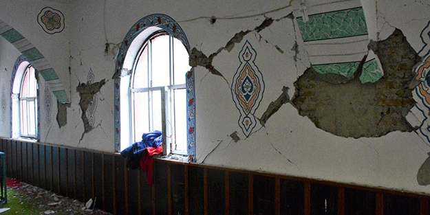 Depremde hasar gören cami için karar çıktı