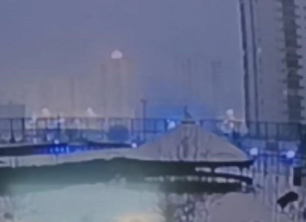 Depremden saniyeler önce kaydedildi! Gökyüzündeki esrarengiz görüntü