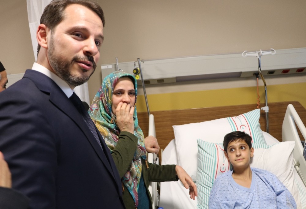 Depremden yaralı kurtulan Kerim, Cumhurbaşkanı Erdoğan’la görüştü 