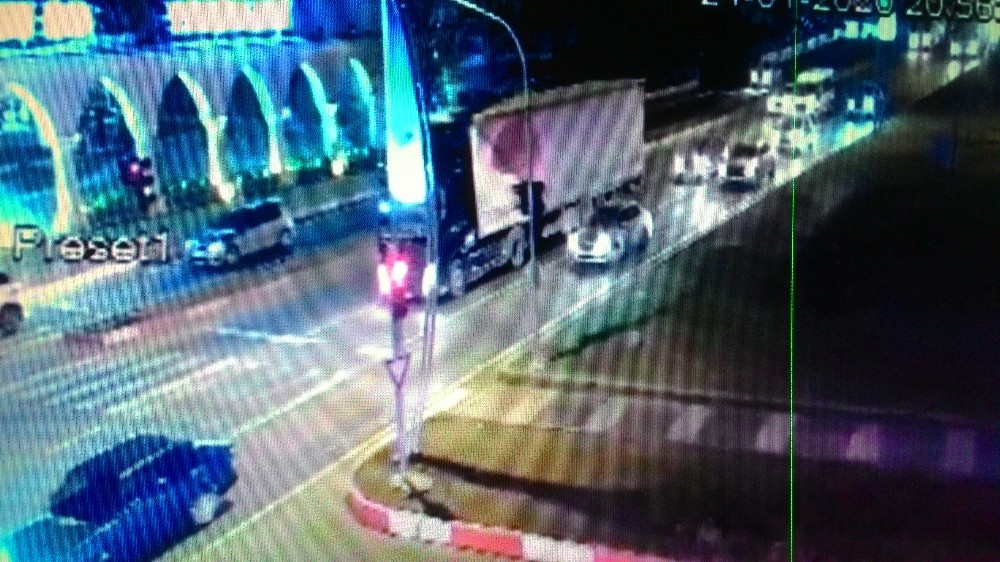 Depreme trafikte yakalandılar 