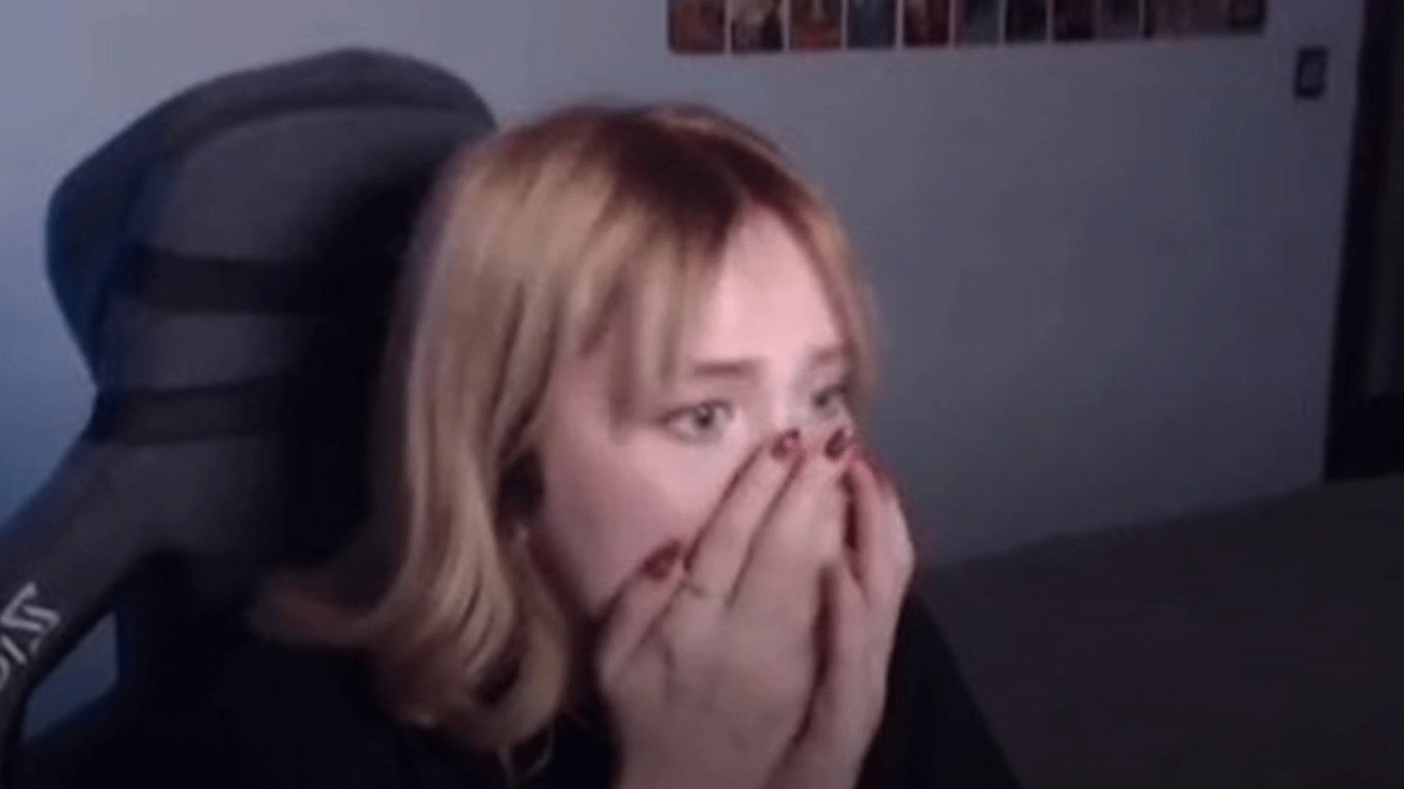 Depreme yayında yakalandı: Anne çok salladık!