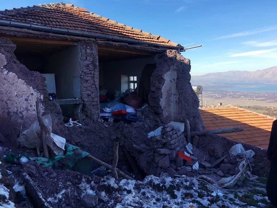 Depremin ardından, hayalet ilçeye döndü!