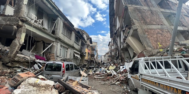Depremin ardından MEB'den flaş karar