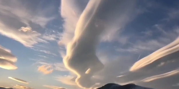 Depremin habercisi mi? Gökyüzünde ilginç görüntü