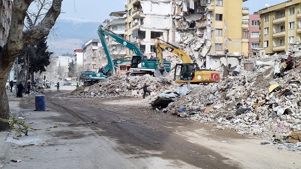 Depremin üzerinden 15 gün geçti | Kahramanmaraş'tan geriye kalanlar